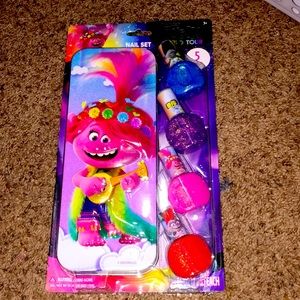 Trolls world tour nail polish set